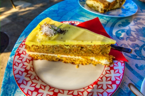 Herceb Novi - Peters Pie & Coffee - Cake Carott